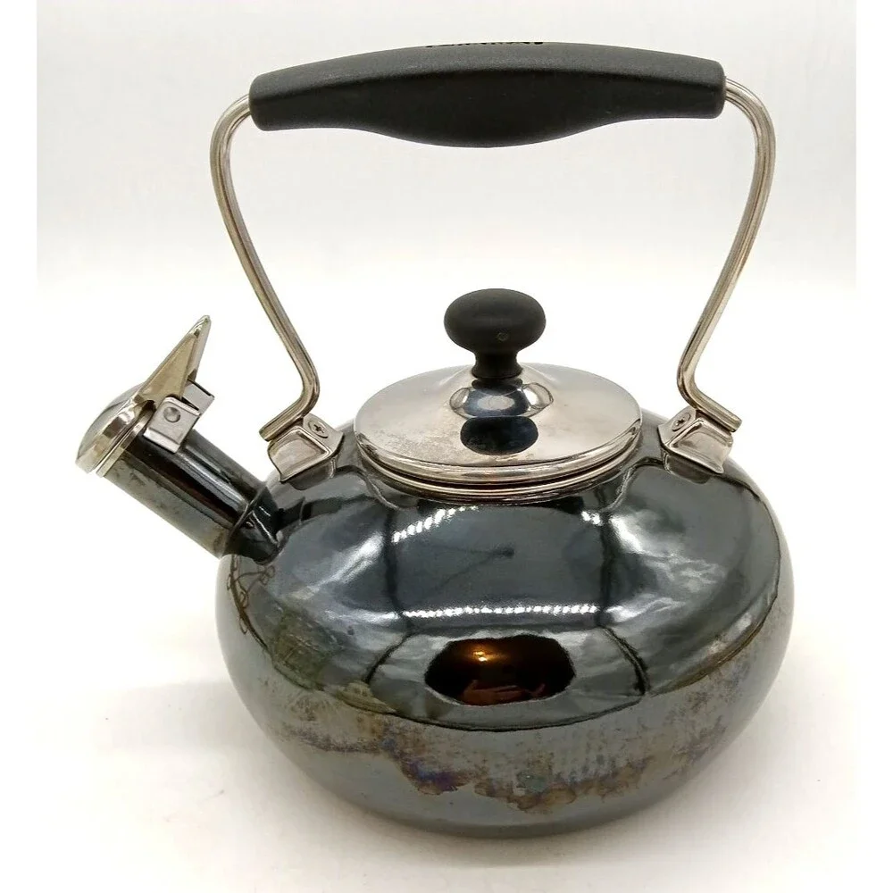 Chantal Whistling Tea Kettle Teapot  Metallic Black/Onyx Enamel 2 Qt